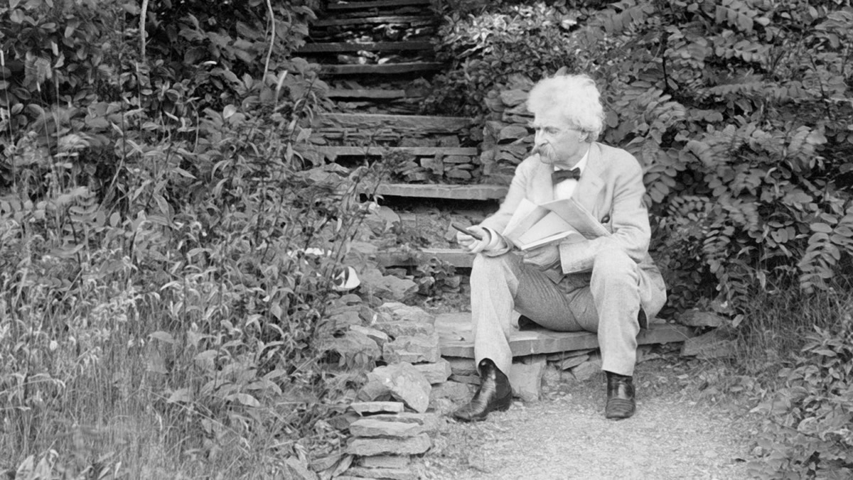 Mark Twain in Kona